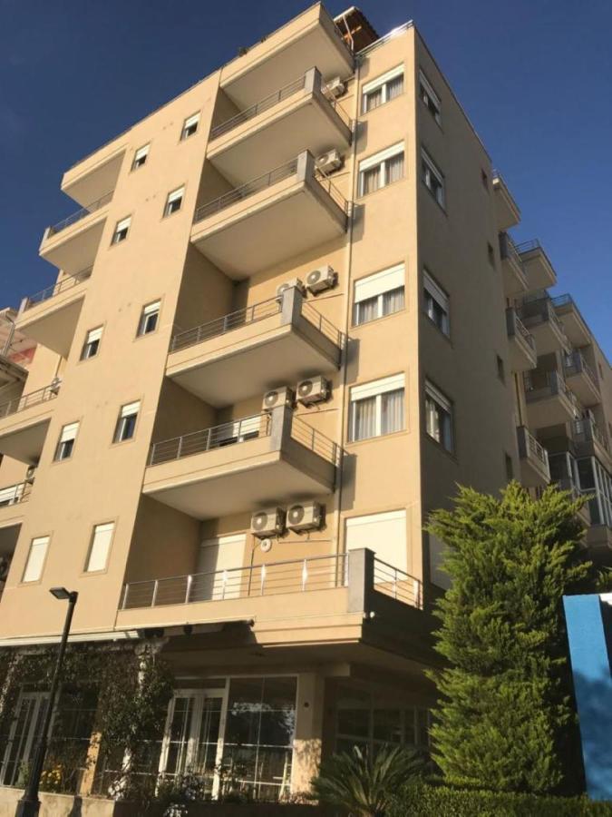 Eval Hotel Sarandë Exterior foto